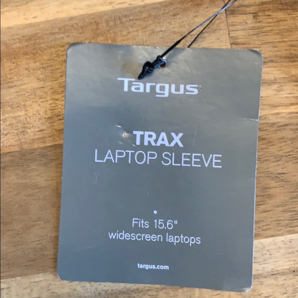 NWT Targus laptop sleeve - Picture 4 of 5